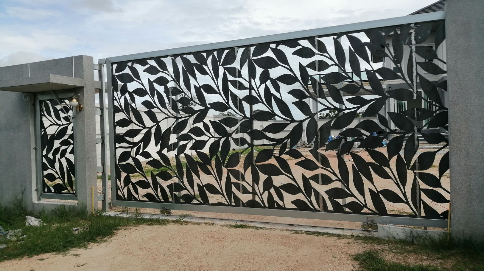 Modern Metal & Glass Designs